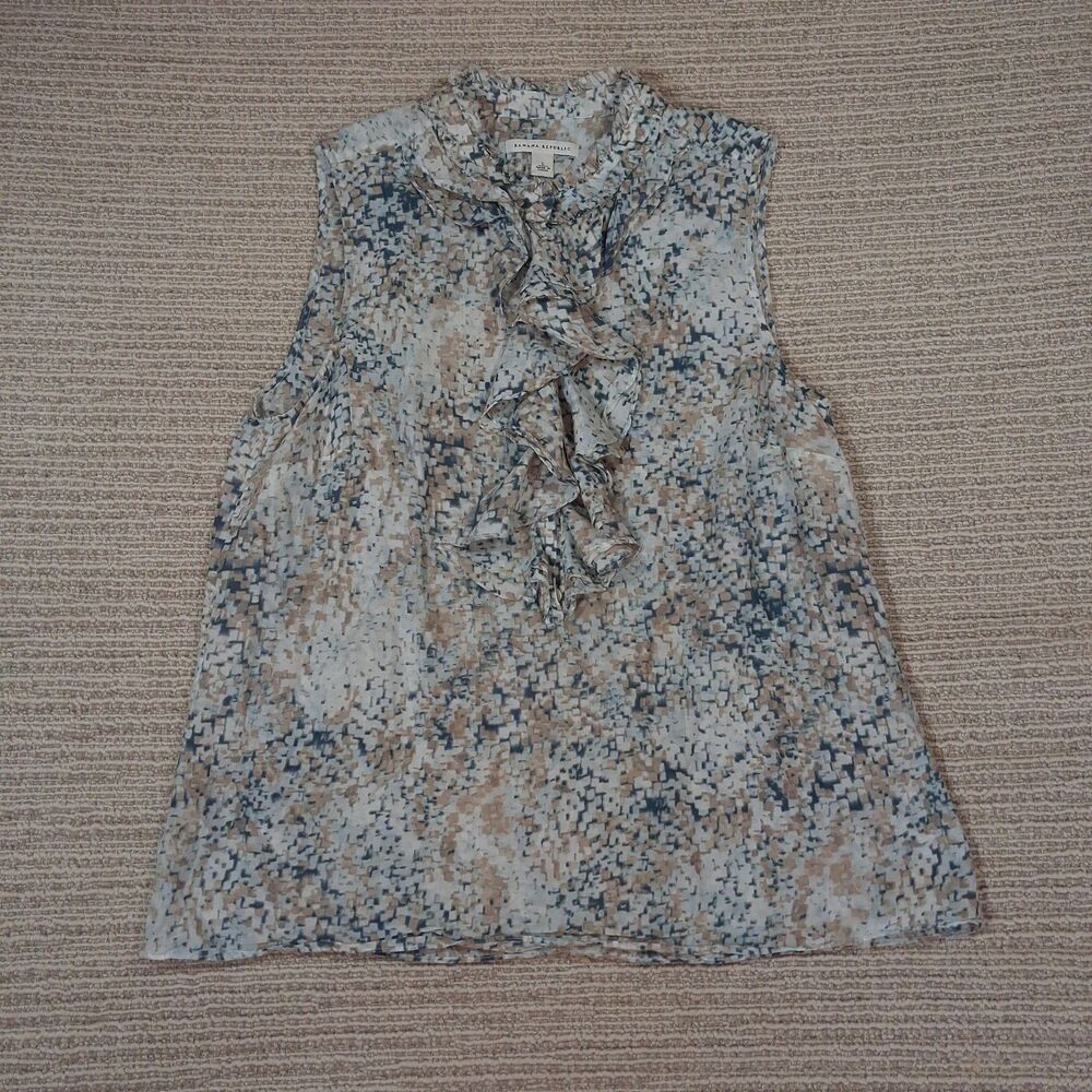 BANANA REPUBLIC WOMENS LARGE BLOUSE RUFFLE FRONT SLEEVELESS BLUE MULTI MOSAIC...